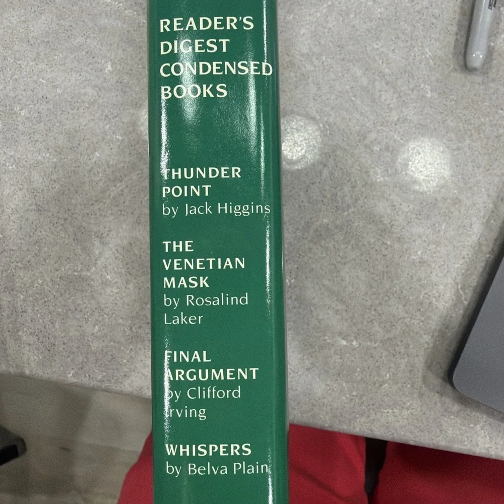 Reader's Digest Condensed Books Vol 5 1993 HC Thunder Point, Whispers, Final...
